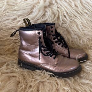 Youth size 3 Doc Martens Dr Martens Metallic Rose Combat Boots with Black Laces